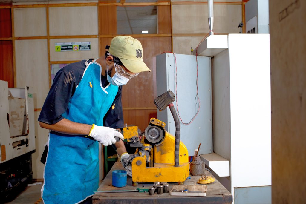 Workplace safety measures at a machinery and equipment microenterprise supported by the SMART project.